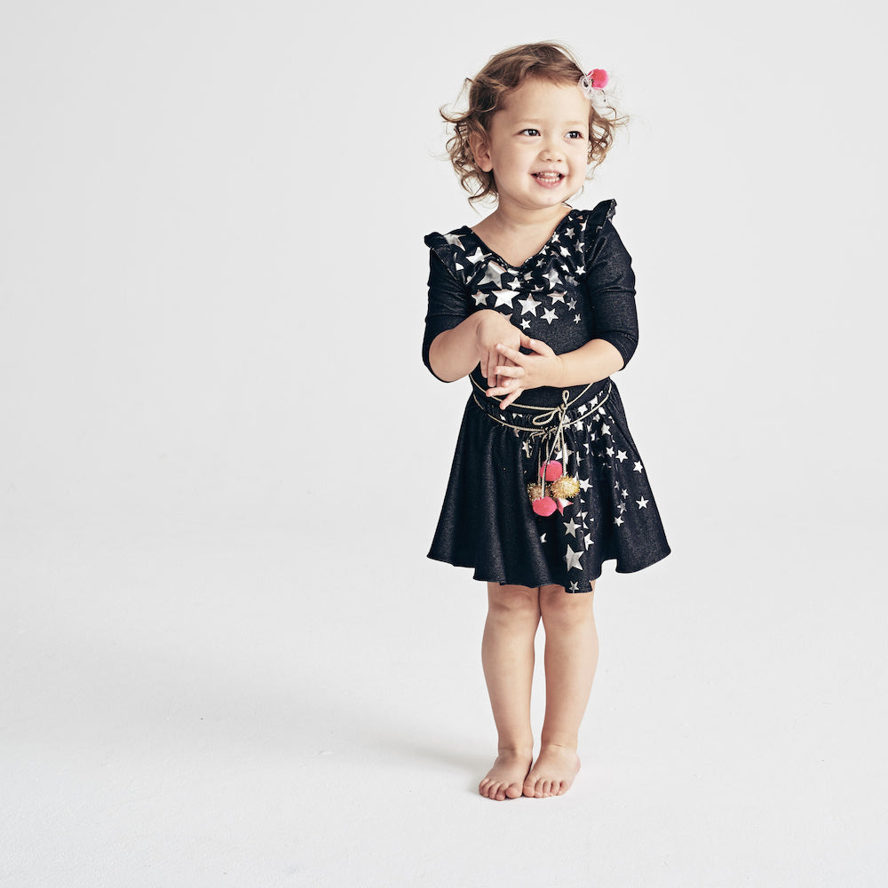 GENEViEVE LEOTARD & SKiRT