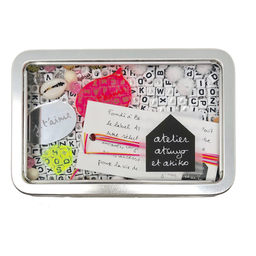 A C C E S S O R i E S