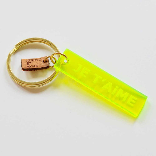 KEY HOLDER - JE T'AiME YELLOW