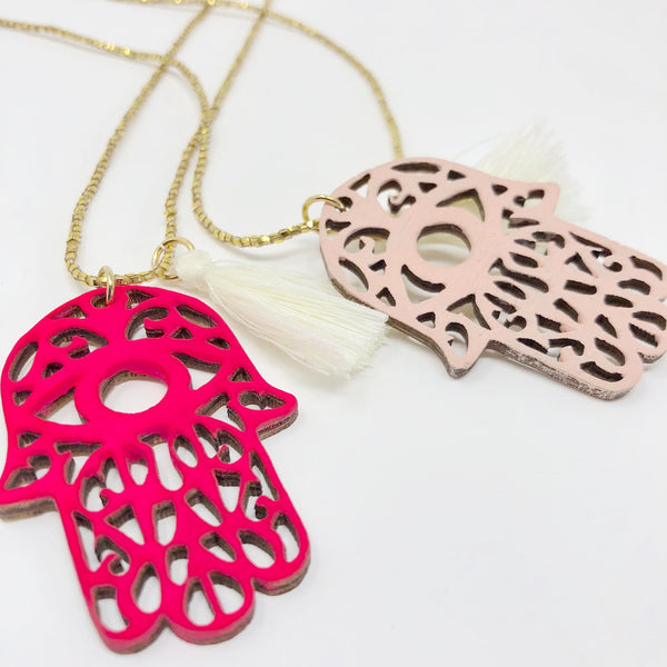 Hamsa Wooden Necklace - Light Pink