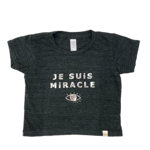 Tri Blend Tee - Je suis miracle in silver Foil