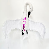 Tamar Mogendorff - Je t'aime Wall mounted Swan in Pink