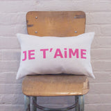 CUSHiON - LETTER - JE T'AiME PiNK ON MiLKY WHiTE