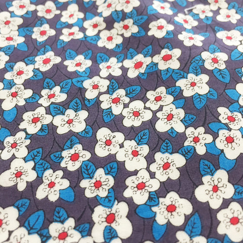 BiB - MAKiE - WiTH BUTTON-FLOWERS(BLUE)